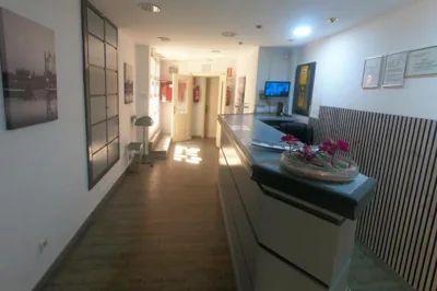 HOSTAL HENARES — foto 4