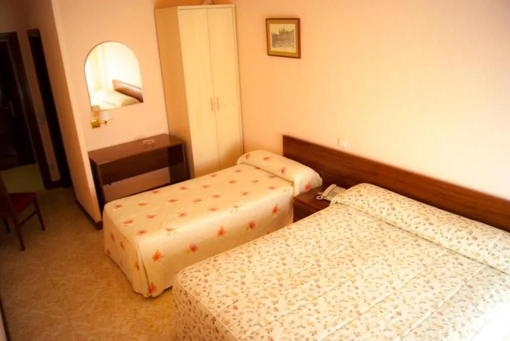 Familienzimmer — Hostal Hermanos Gutierrez