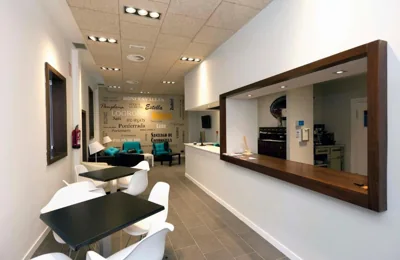Hostal Hispano — Foto 4
