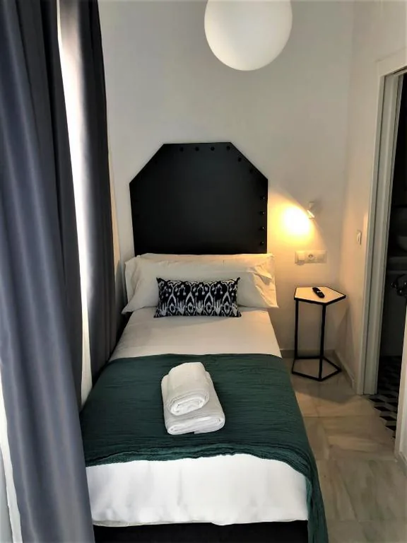 Camera Singola — Hostal Hom Museo