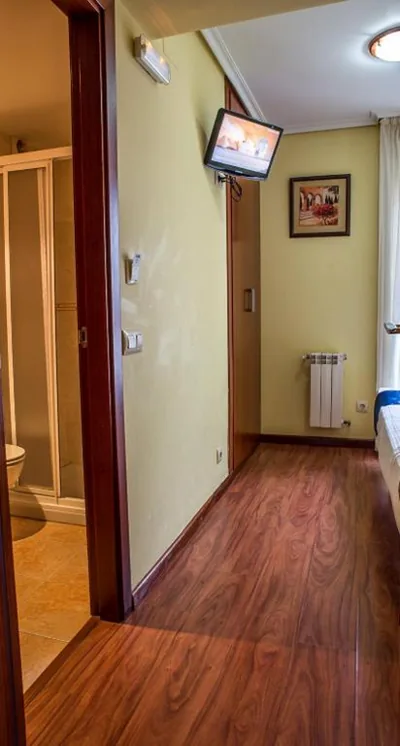 Hostal Hotil Coruña Centro — Foto 3