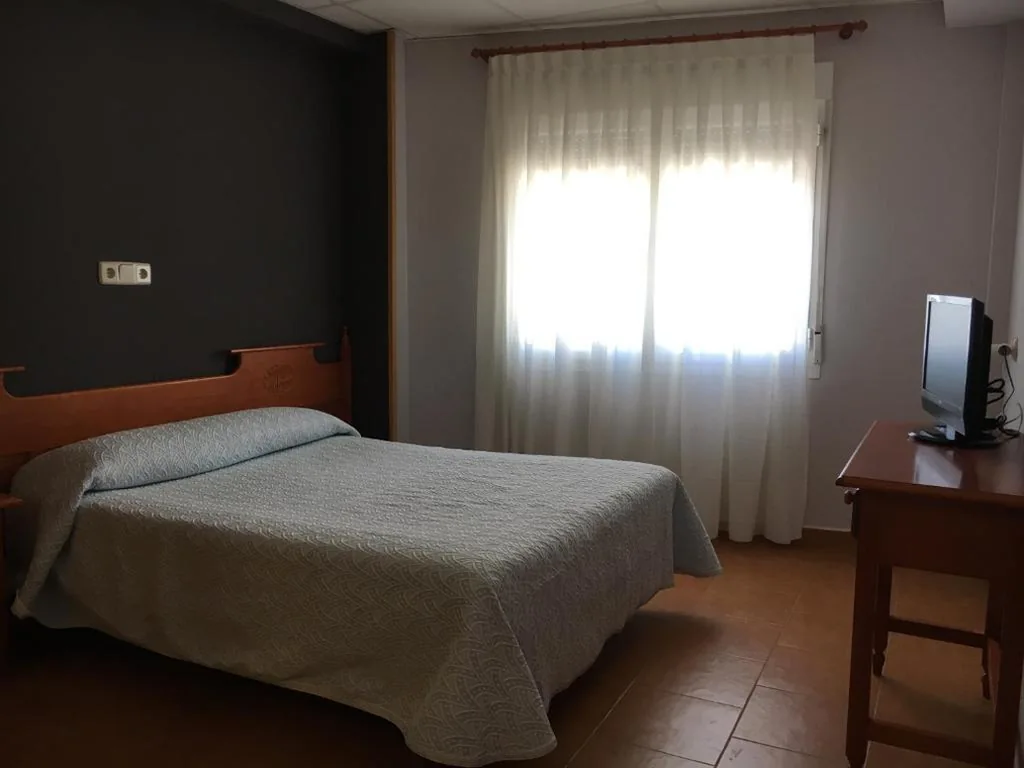 Doppelzimmer - 2 Betten — Hostal IMAGINATELO