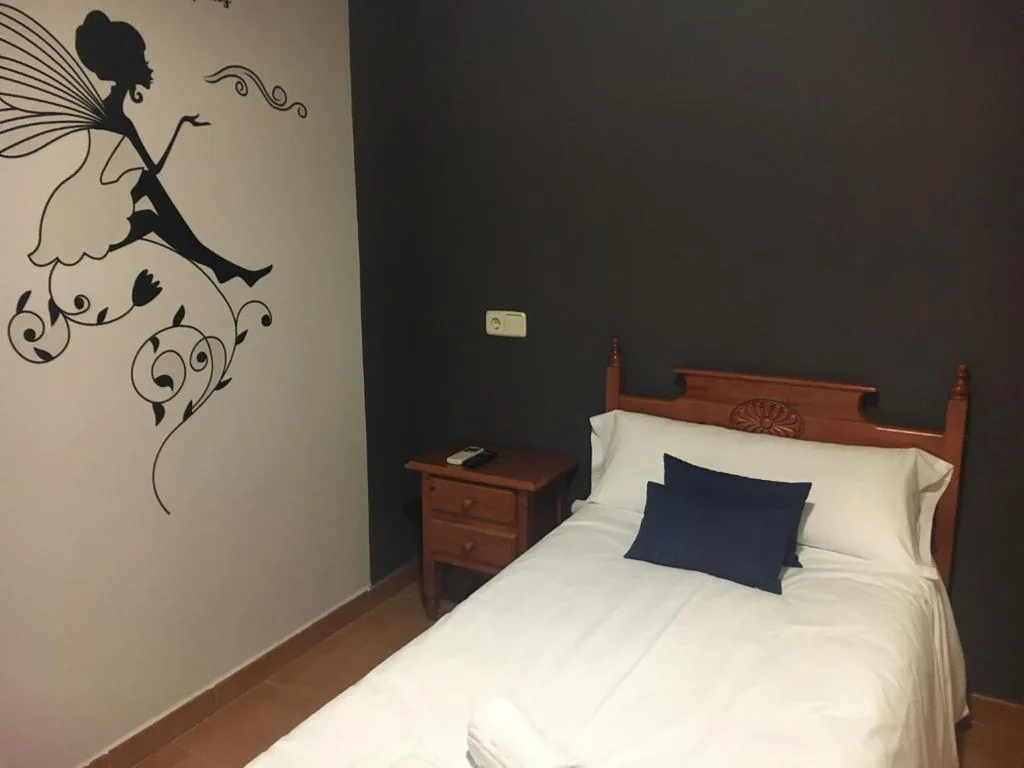 Einzelzimmer — Hostal IMAGINATELO