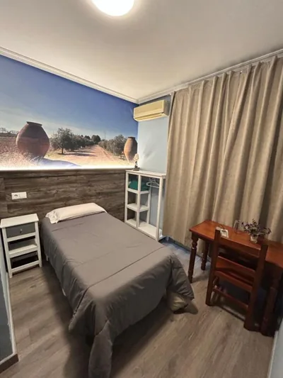 Hostal imperio — photo 10