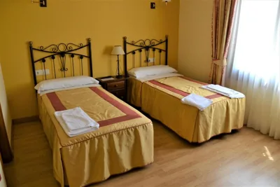 Hostal Infanta Doña Leonor — foto 10