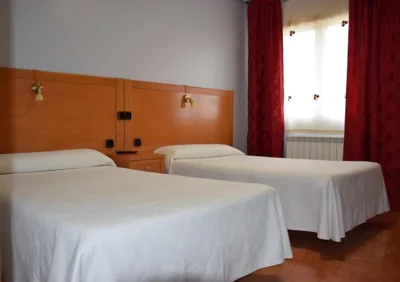 Hostal Infante Peñafiel — foto 9