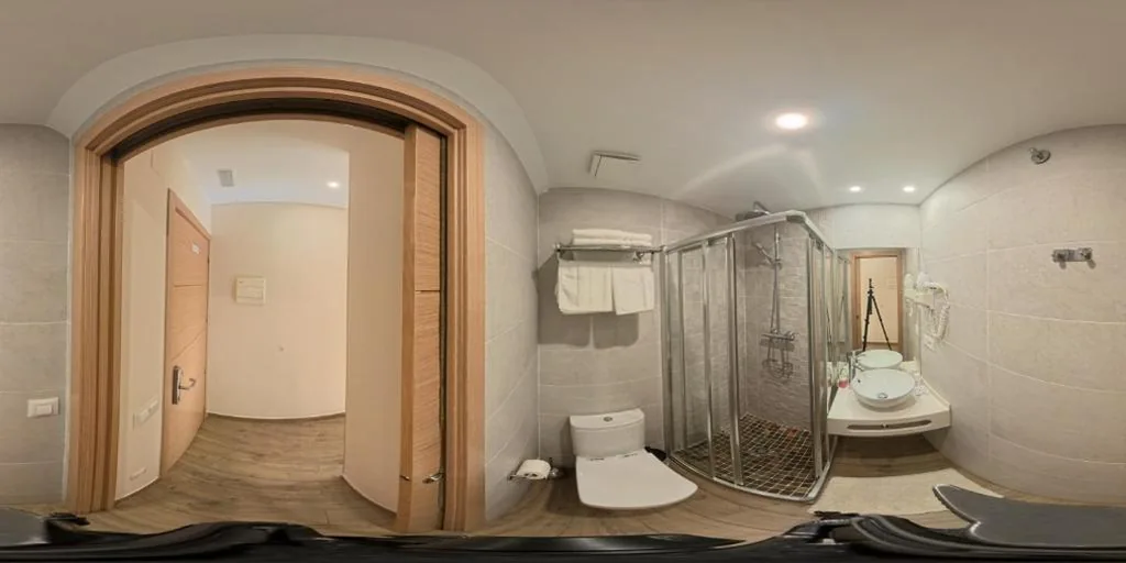 スーペリアルーム・ダブルベッド1台 — Hostal Infantes