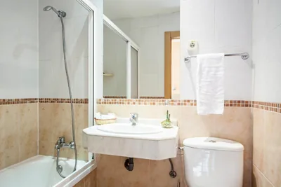 Hostal Inter Puerta del Sol AUTO CHECK IN — foto 11