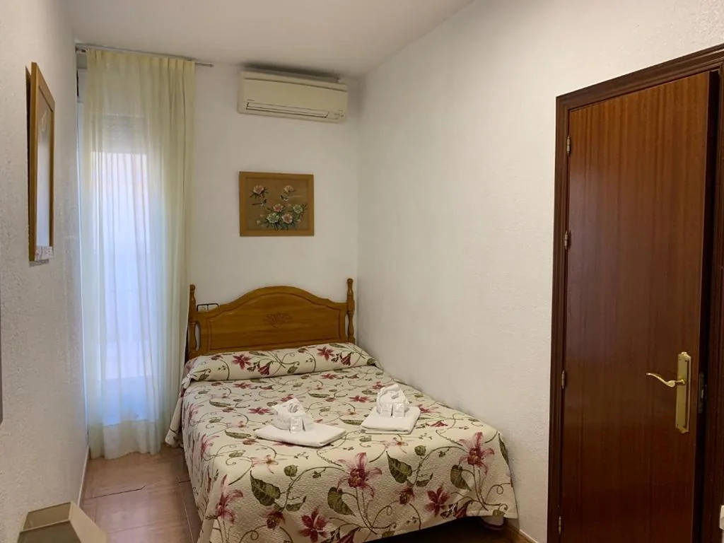 Camera doppia — Hostal Internacional
