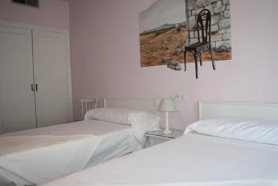 Hostal Isabel II — photo 8