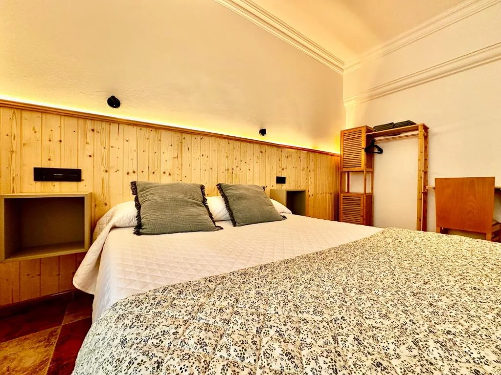 Habitación Doble — Hostal J&C