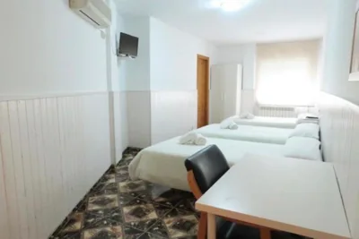 Hostal Jaufil — Foto 6