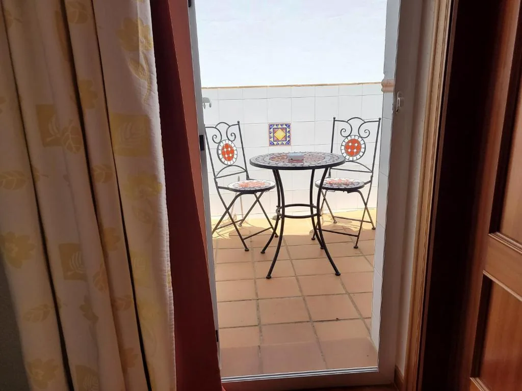 Habitación Doble - 2 camas — Hostal Jayma