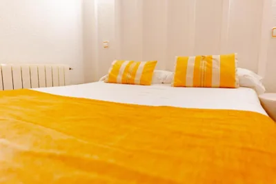 Hostal Josefina-Gran Vía — foto 12