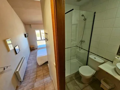 Hostal JP y Estudios — Foto 8