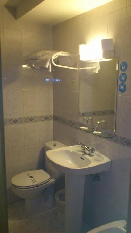 Quarto Individual — Hostal Juanito