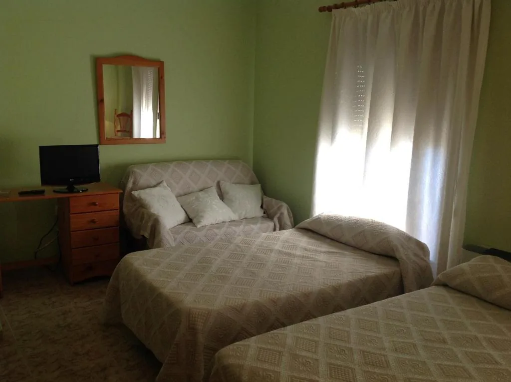 Chambre triple — Hostal Julio