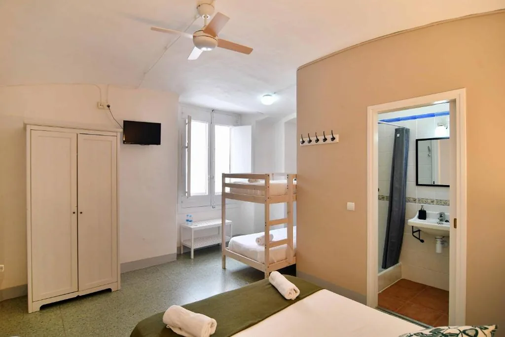 Camera familiare — Hostal l'Estrella