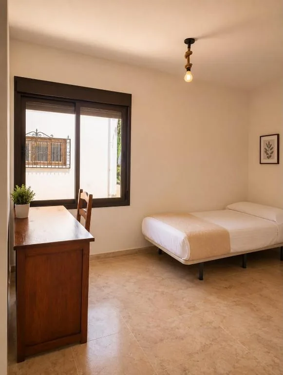Habitación Individual Amplia — Hostal la calma de Mascaraque