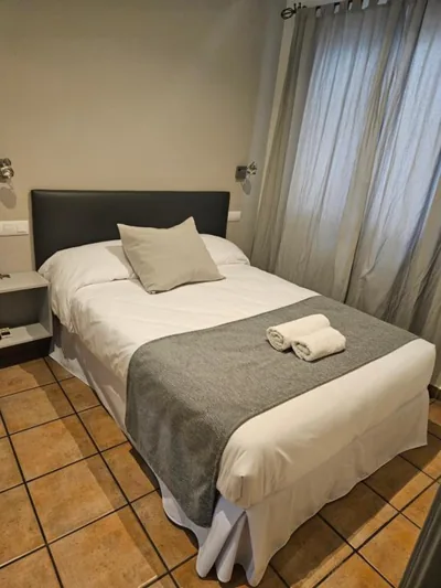 Hostal La Campana — foto 10