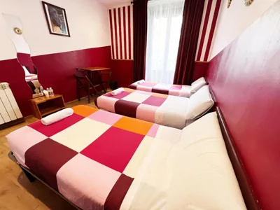 Hostal La Casa de La Plaza — Foto 12