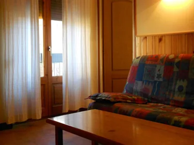 Hostal La Catalana — photo 12