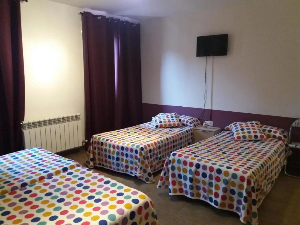 Habitación cuádruple — Hostal la Catedral