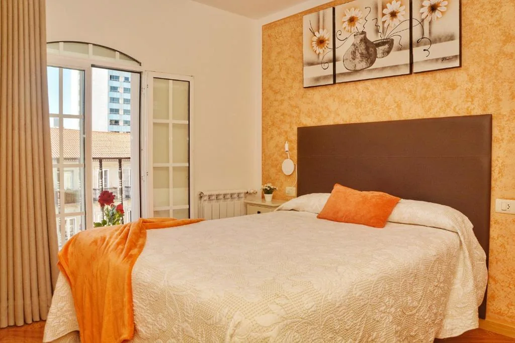 Habitación Doble — Hostal la Colegiata