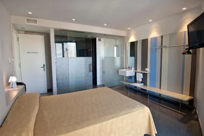 Hostal La Creu — Foto 3