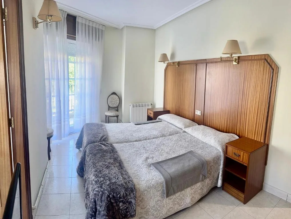 Habitación Doble - 1 o 2 camas — Hostal La Cubana