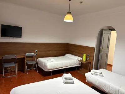 Hostal La Estación — foto 2