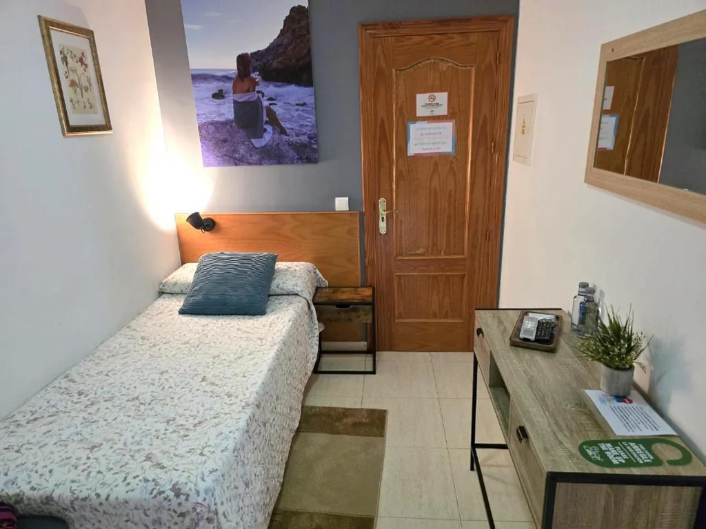 Camera singola Standard — HOSTAL LA ESTACION