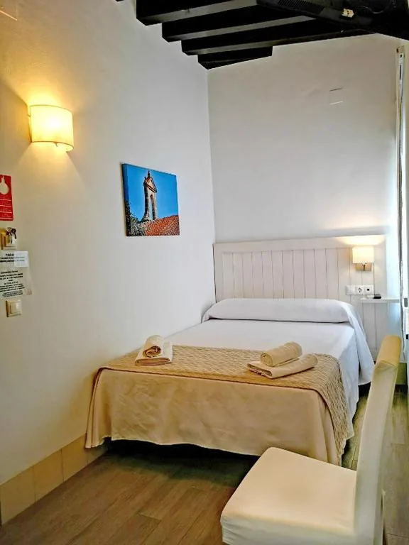 Quarto Duplo Standard — Hostal La Fonda