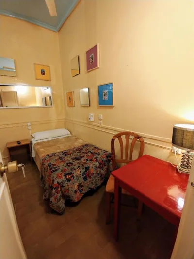 Hostal La Fontana — foto 9