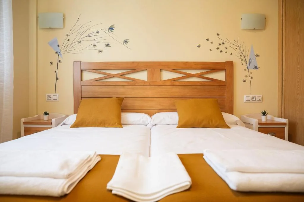 HOSTAL LA GRANJA **