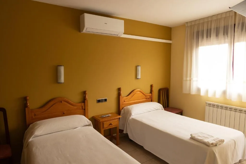 双床间 — HOSTAL La MARAVILLOSA DE VALDERAS
