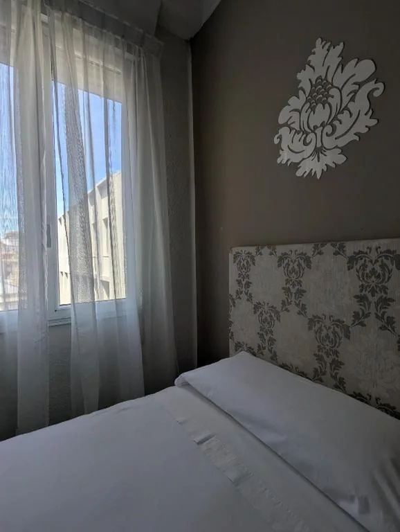Habitación Doble Económica - 1 o 2 camas — Hostal La Mexicana