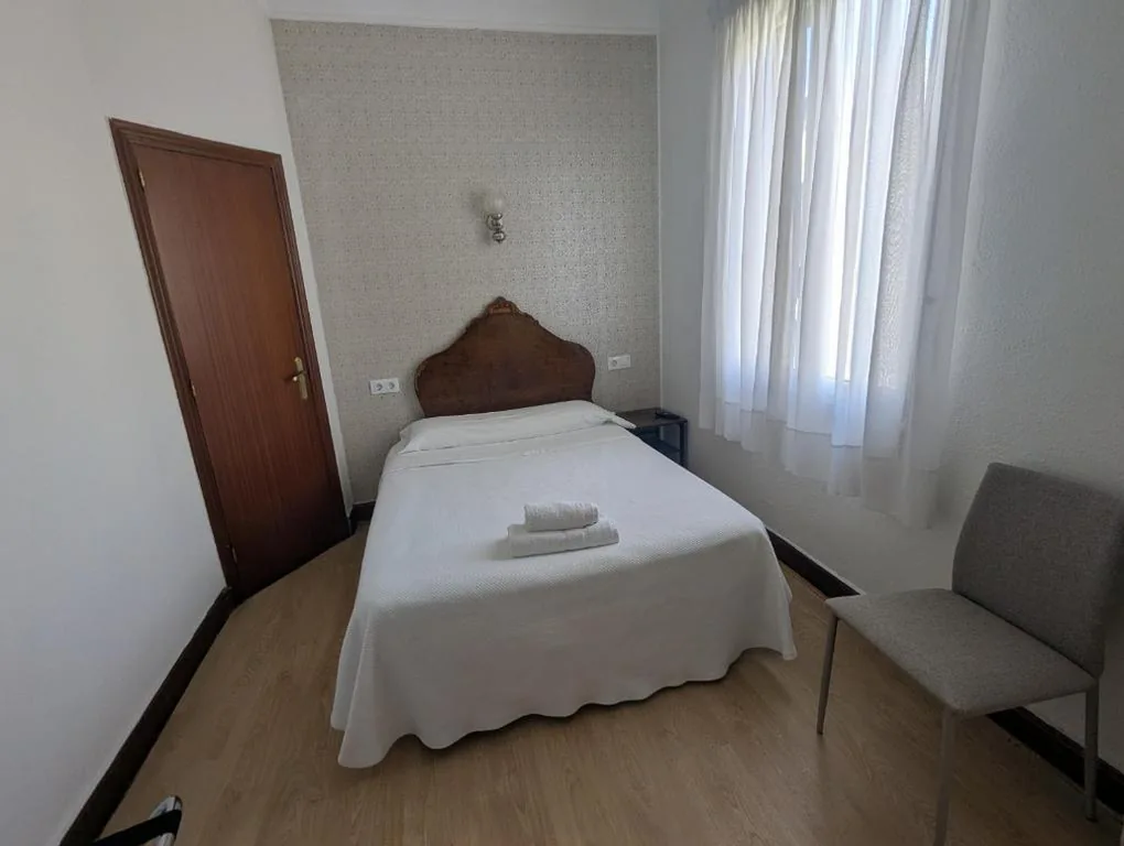 Habitación Triple — Hostal La Mexicana