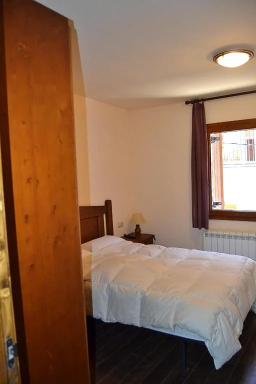 Camera matrimoniale — Hostal La Muntanya