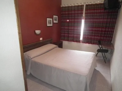 Hostal La Muralla — photo 2