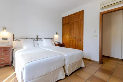 Hostal La Muralla — photo 5