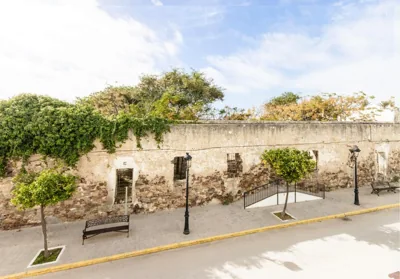 Hostal La Muralla — photo 11
