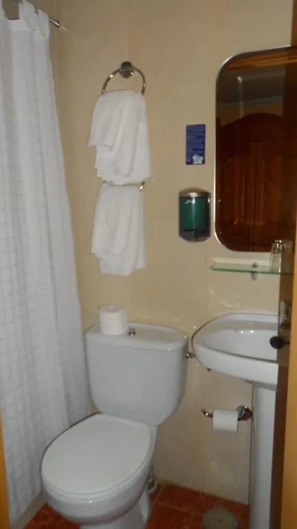 双人间（1 张或 2 张床） — Hostal La Nava