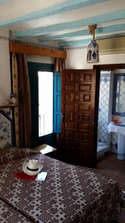 Habitación Doble — Hostal la Ninfa