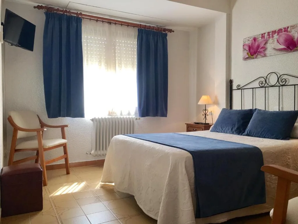 Single Room — Hostal La Noria
