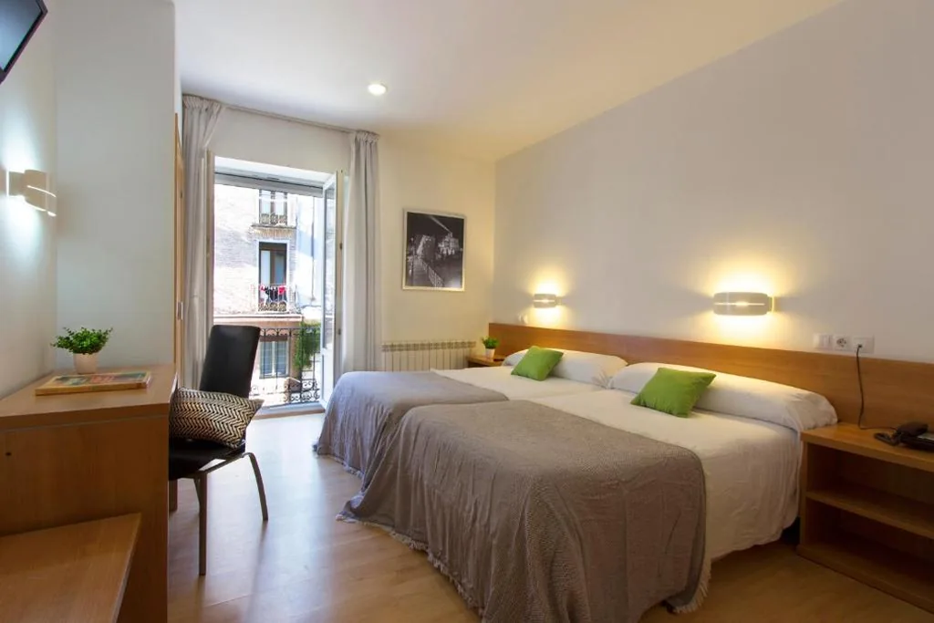 Doppelzimmer – 1 oder 2 Betten — Hostal La Numantina