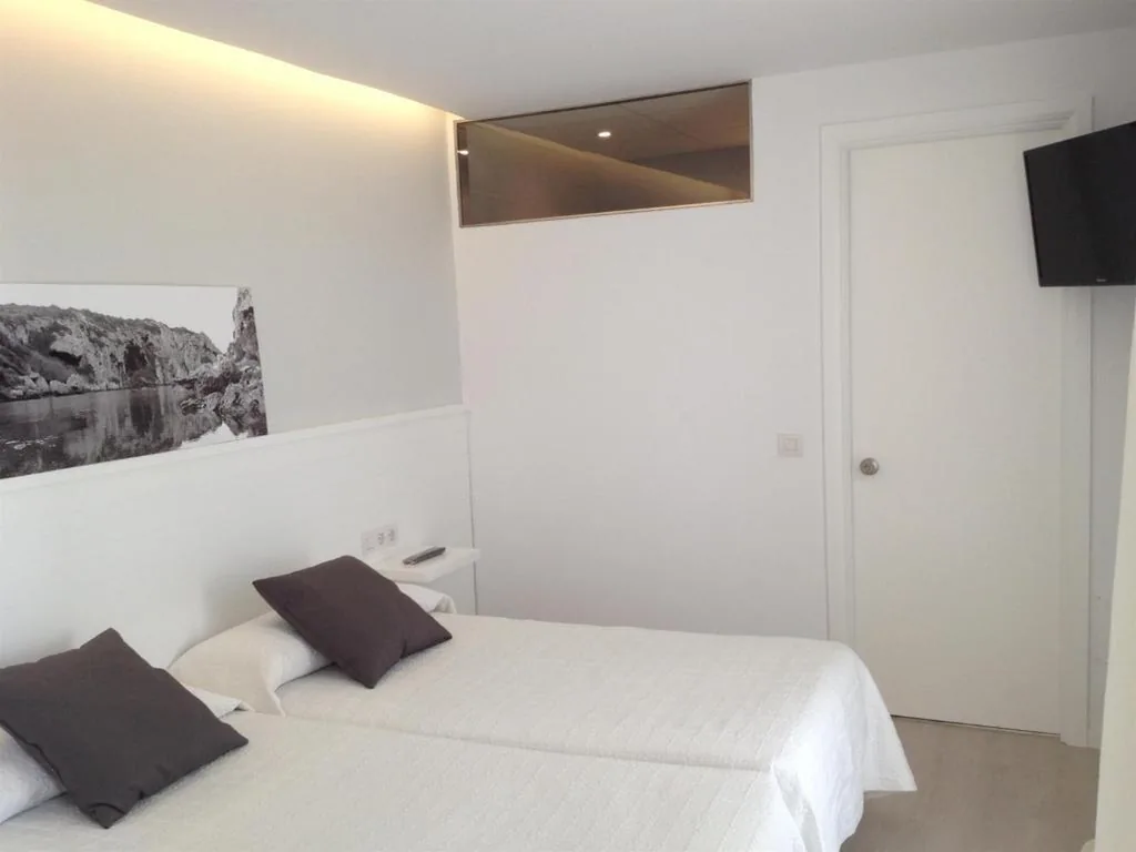 Doppelzimmer - 2 Betten — Hostal La Palma