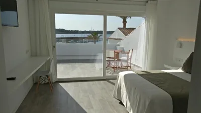 Hostal La Palma — Foto 2