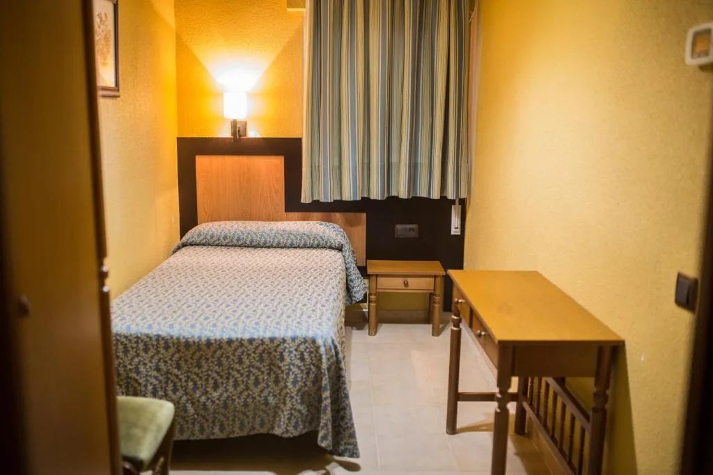 Camera singola — Hostal La Palmera