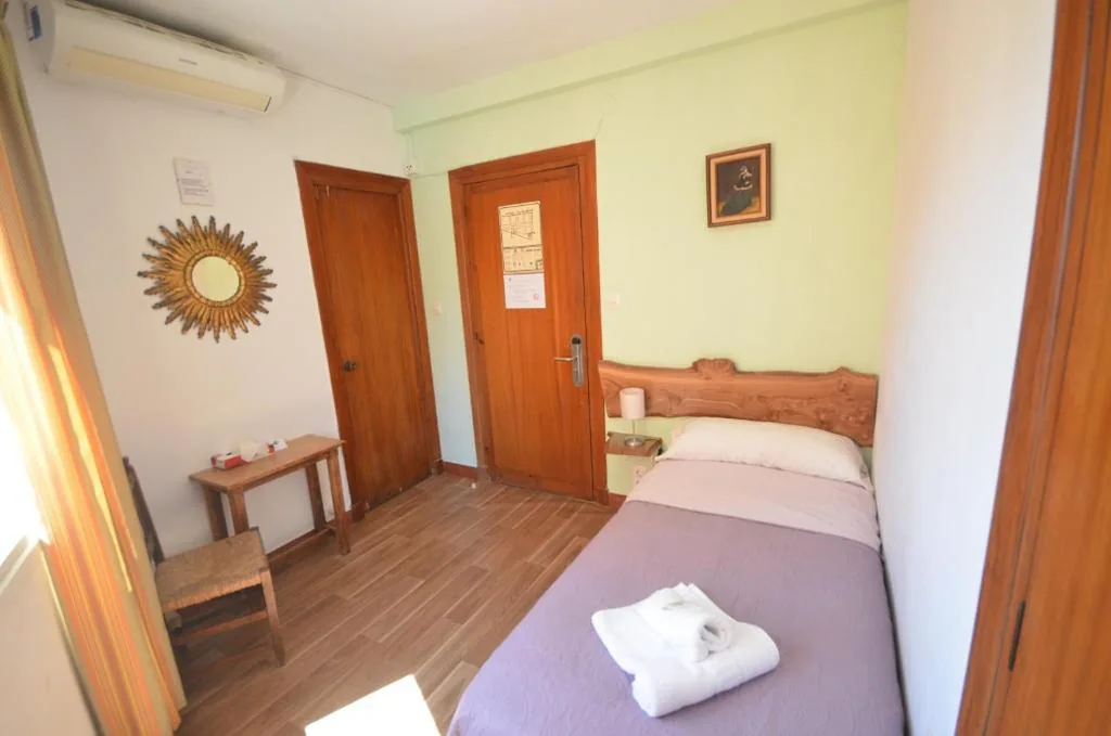 Chambre individuelle — Hostal La Palmera